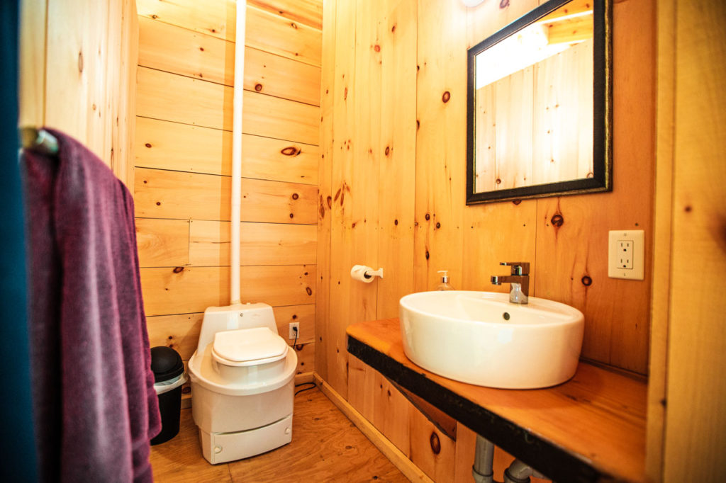 owl rafting ottawa river cabana ensuite cabin accommodation waterfront